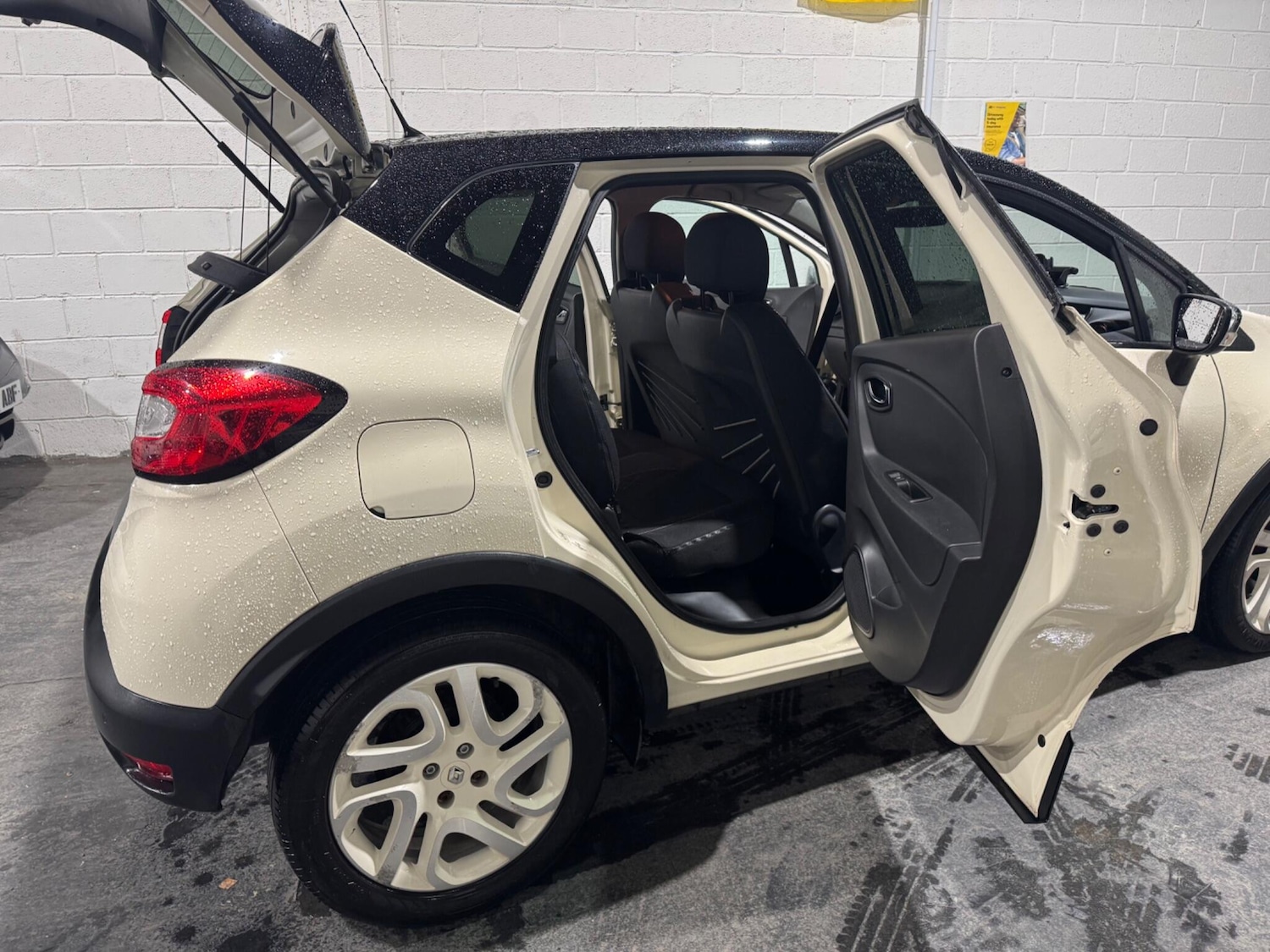 Used Renault Captur 2014 for sale - 77550130: Photo 26