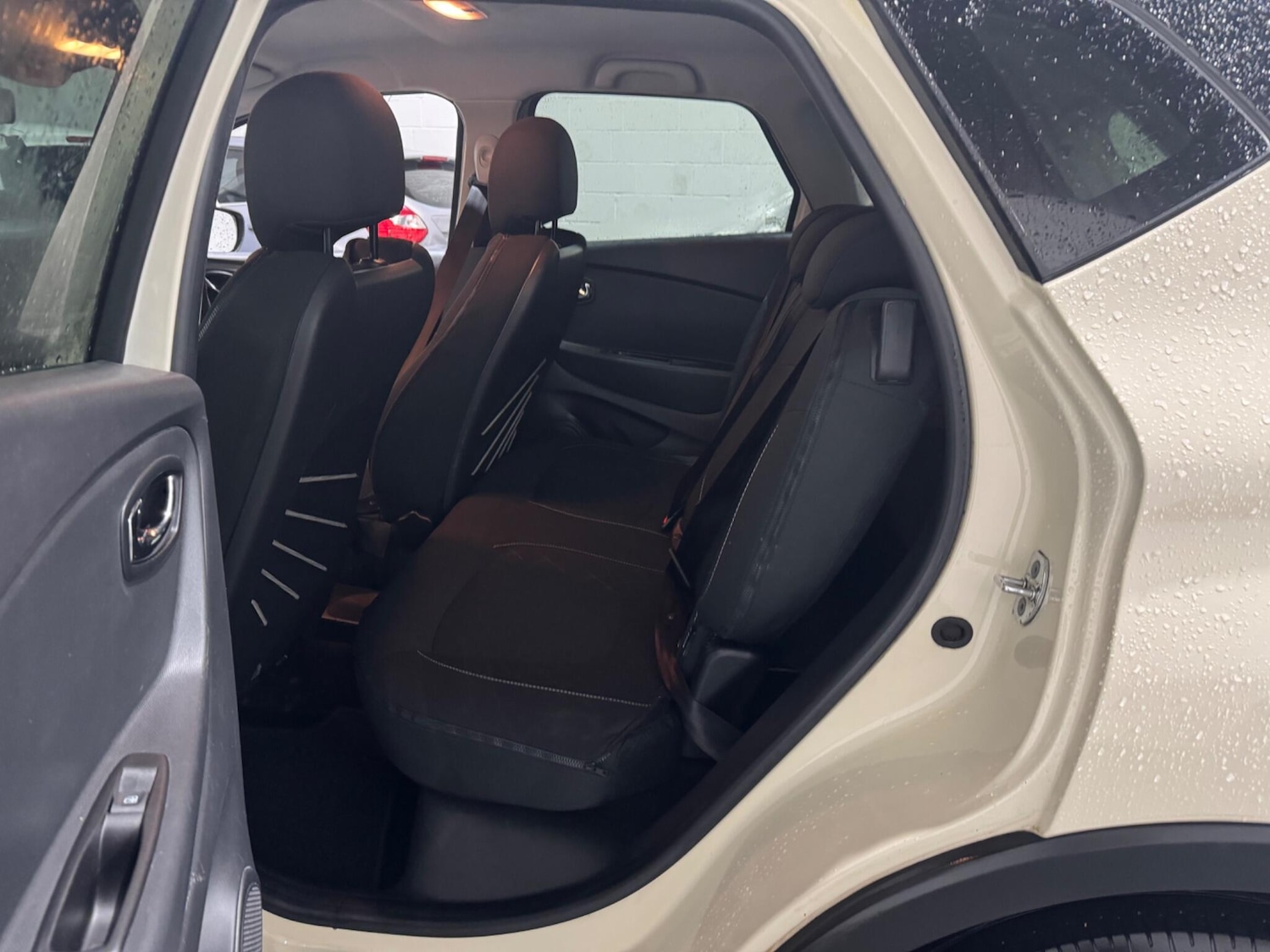 Used Renault Captur 2014 for sale - 77550130: Photo 32