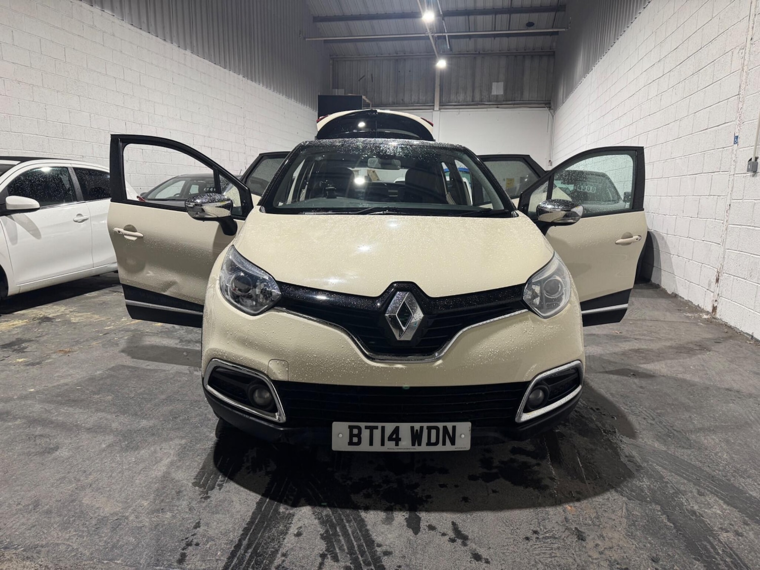 Used Renault Captur 2014 for sale - 77550130: Photo 8