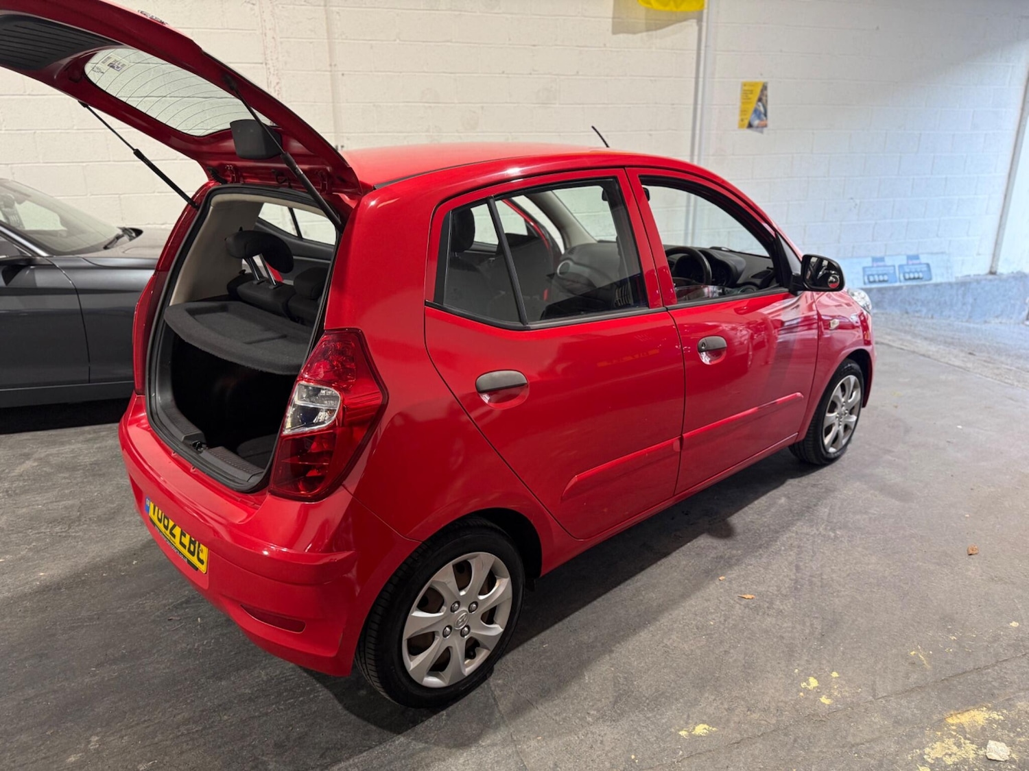 Used Hyundai i10 for sale - 76995039: Photo 17