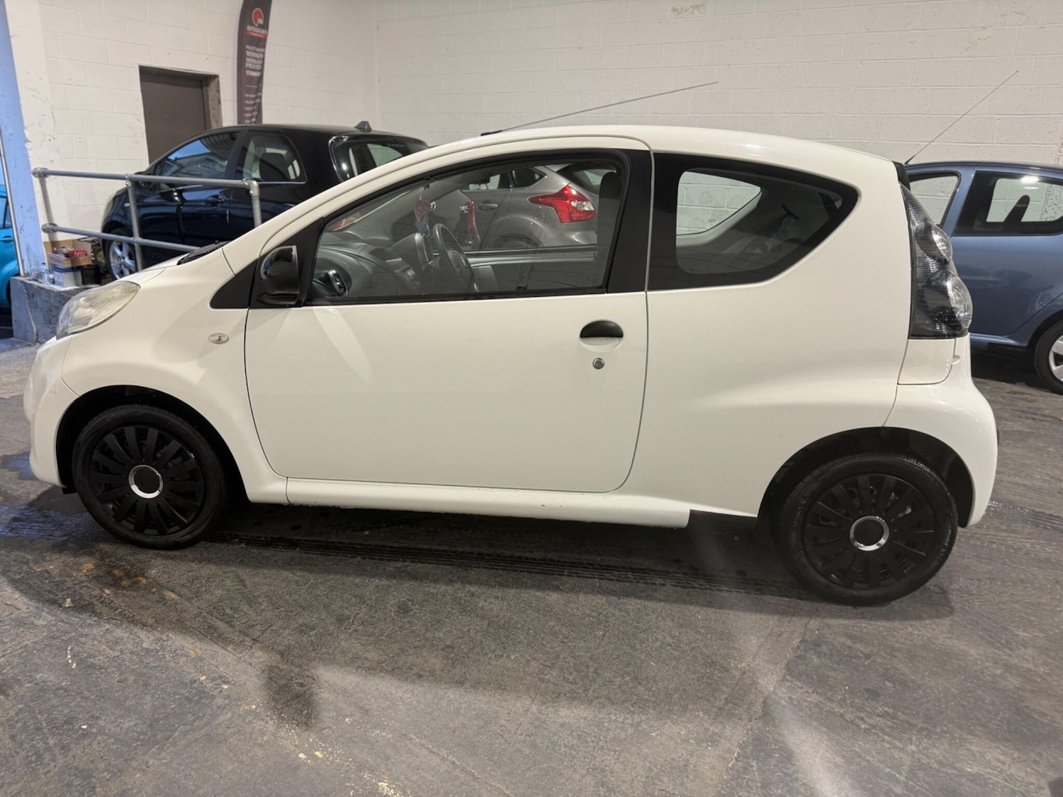 Used Citroen C1 2010 for sale - 76992057: Photo 11