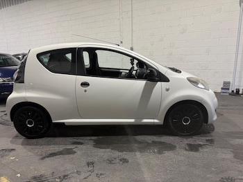 Used Citroen C1 2010 for sale - 76992057: Photo