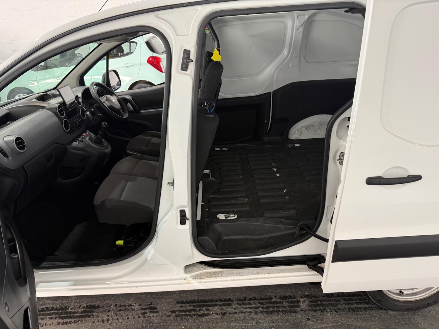 Used Citroen Berlingo 2018 for sale - 77203582: Photo 29