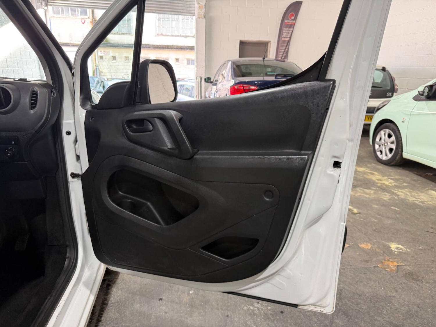 Used Citroen Berlingo 2018 for sale - 77203582: Photo 38