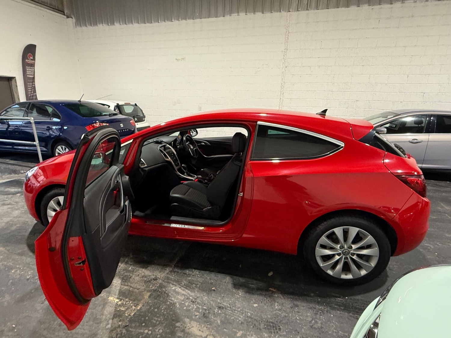 Used Vauxhall Astra GTC 2016 for sale - 77174572: Photo 40