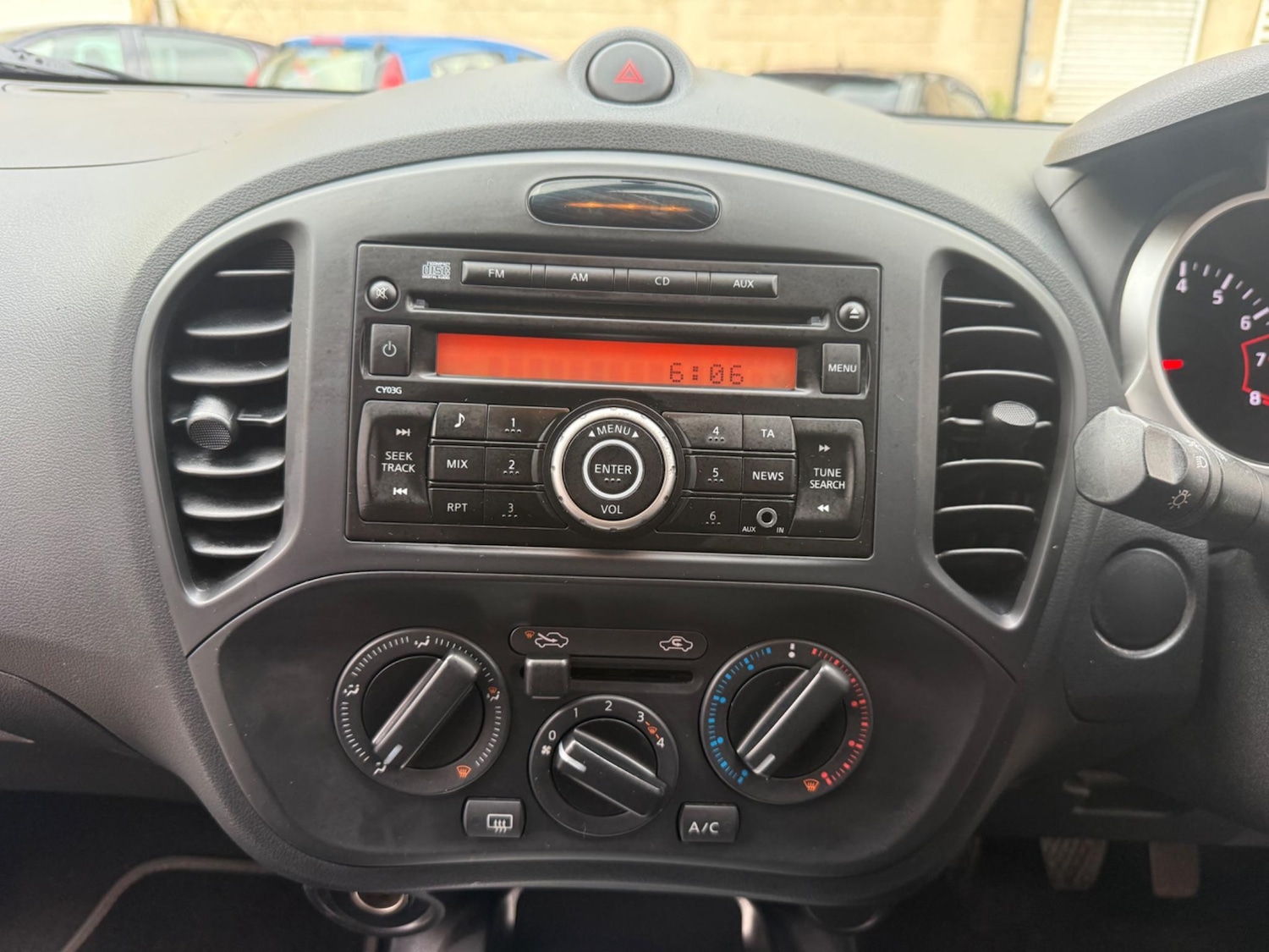 Vehicle 33