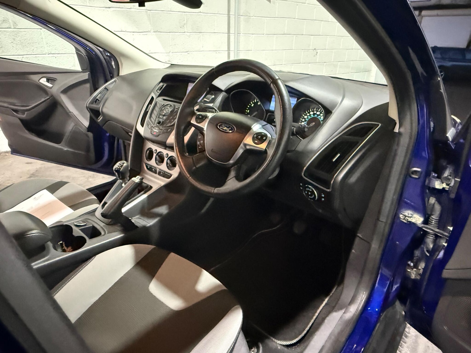 Used Ford Focus for sale - 77242669: Photo 24