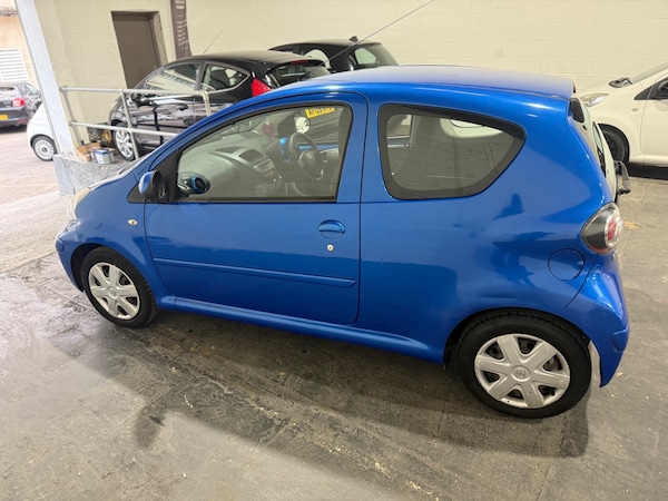 Used Toyota AYGO 2009 for sale - 76294909: Photo 10