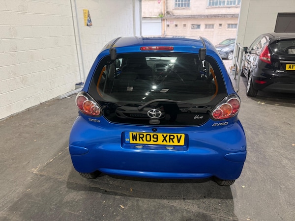 Used Toyota AYGO 2009 for sale - 76294909: Photo 14