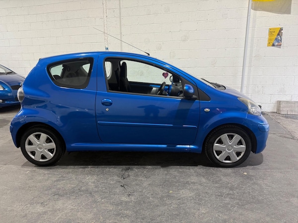 Used Toyota AYGO 2009 for sale - 76294909: Photo 1