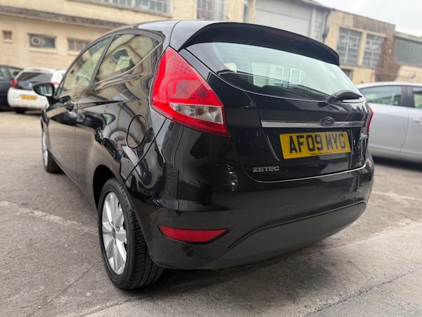 Used Ford Fiesta 2009 for sale - 76240139: Photo 10