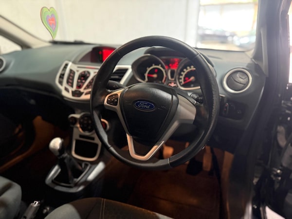 Used Ford Fiesta 2009 for sale - 76240139: Photo 18