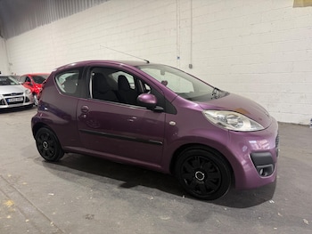 2013 (63) - 1.0 12V Active 2 Tronic Euro 5 3dr