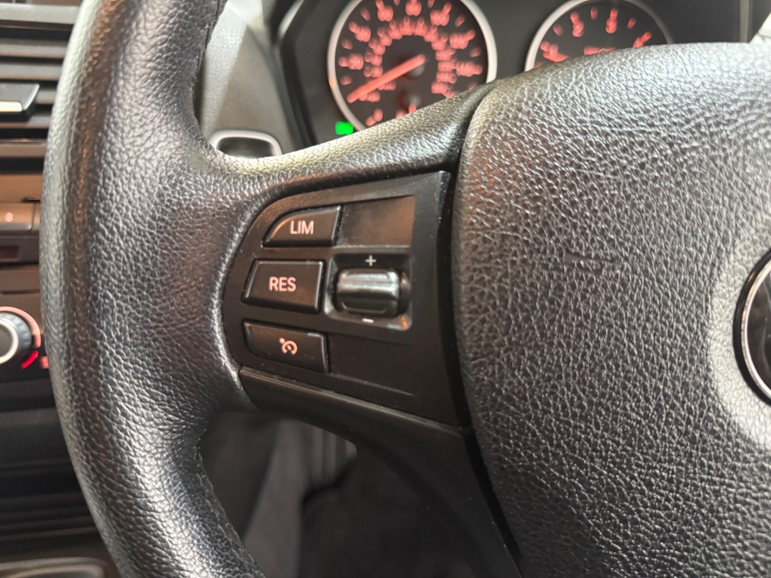 Used BMW 1 Series 2014 for sale - 76991979: Photo 42