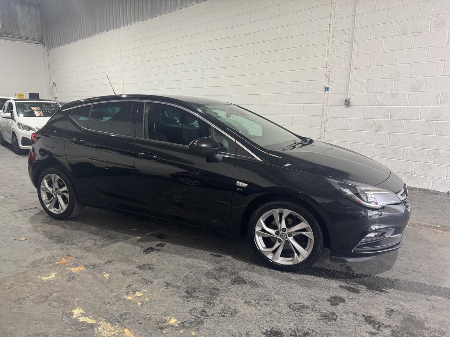 Used Vauxhall Astra 2017 for sale - 77633487: Photo 16