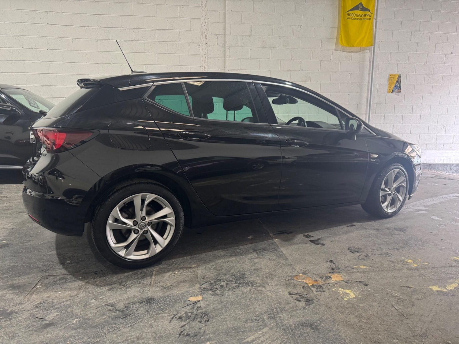 Used Vauxhall Astra 2017 for sale - 77633487: Photo 17