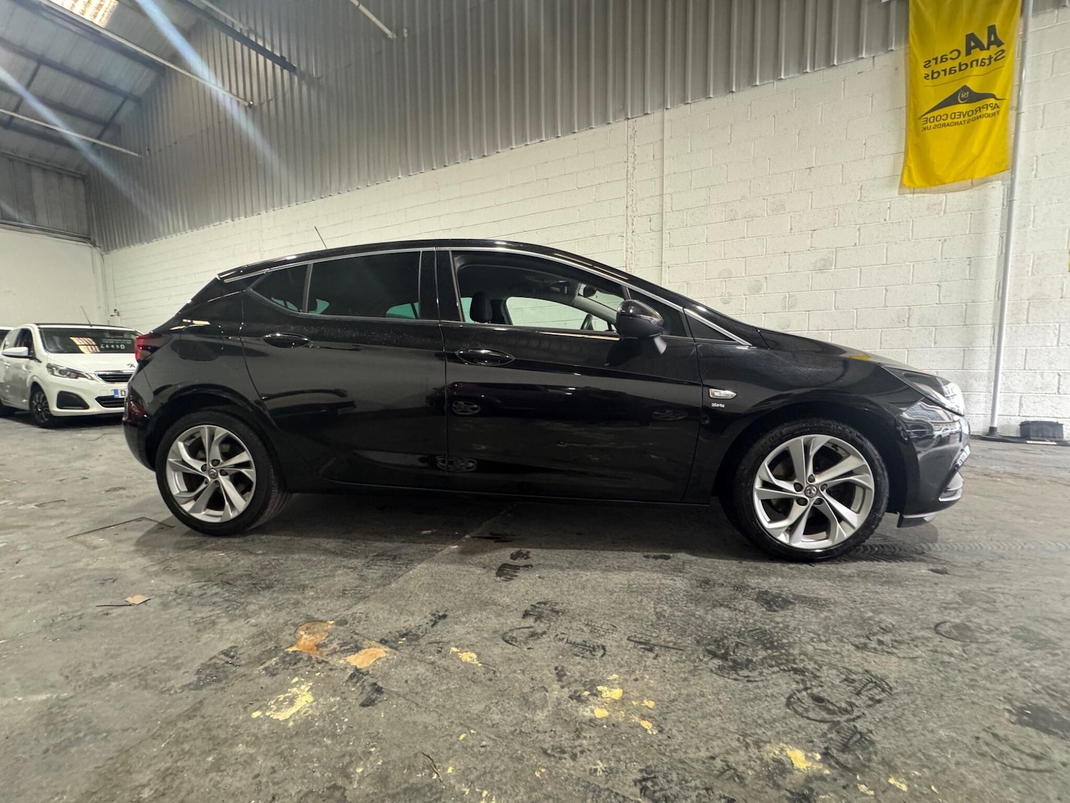 Used Vauxhall Astra 2017 for sale - 77633487: Photo 18