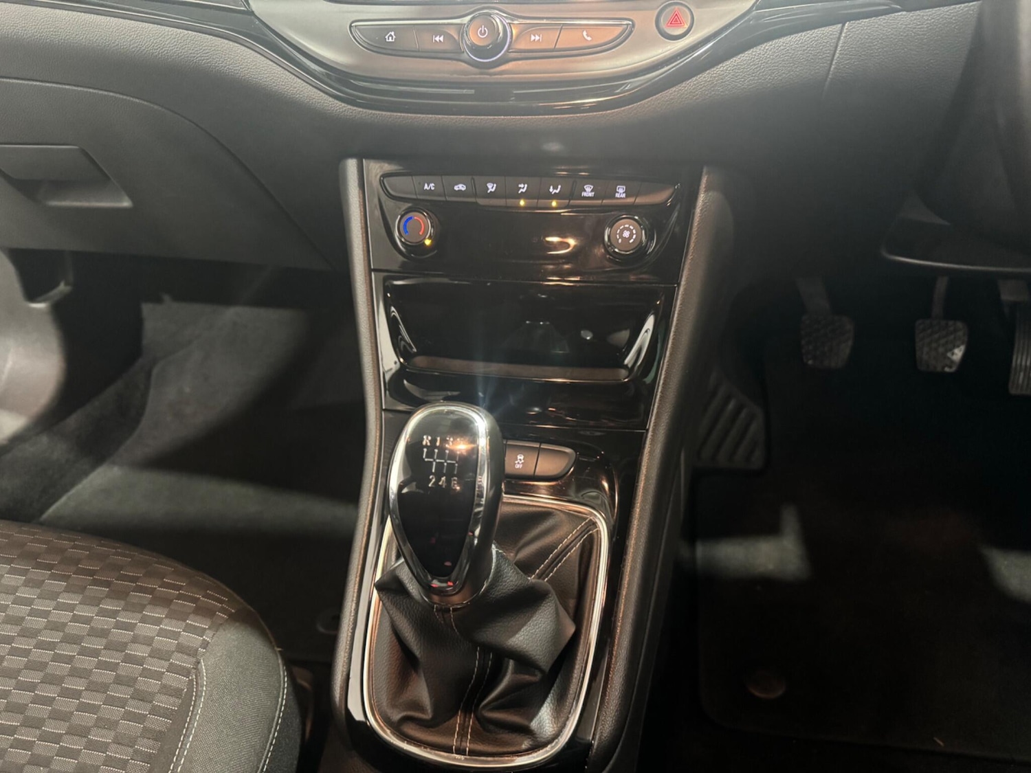 Used Vauxhall Astra 2017 for sale - 77633487: Photo 25