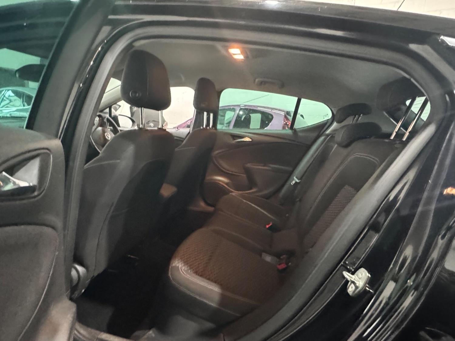 Used Vauxhall Astra 2017 for sale - 77633487: Photo 28