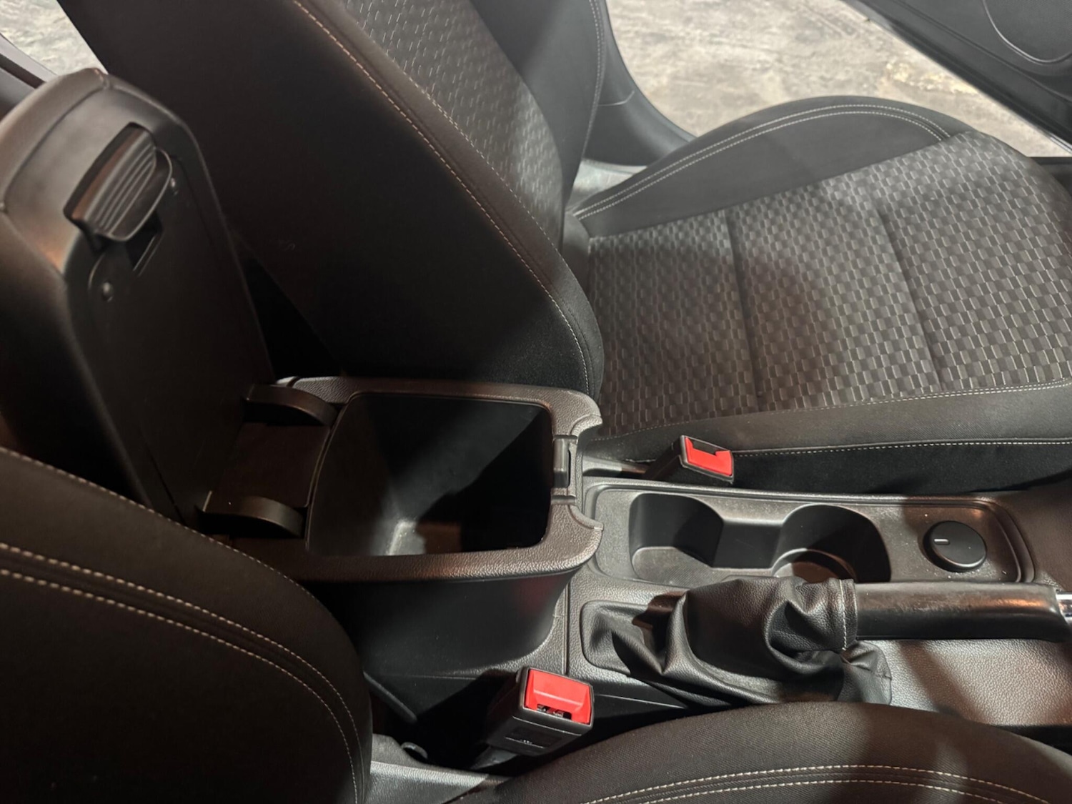 Used Vauxhall Astra 2017 for sale - 77633487: Photo 51