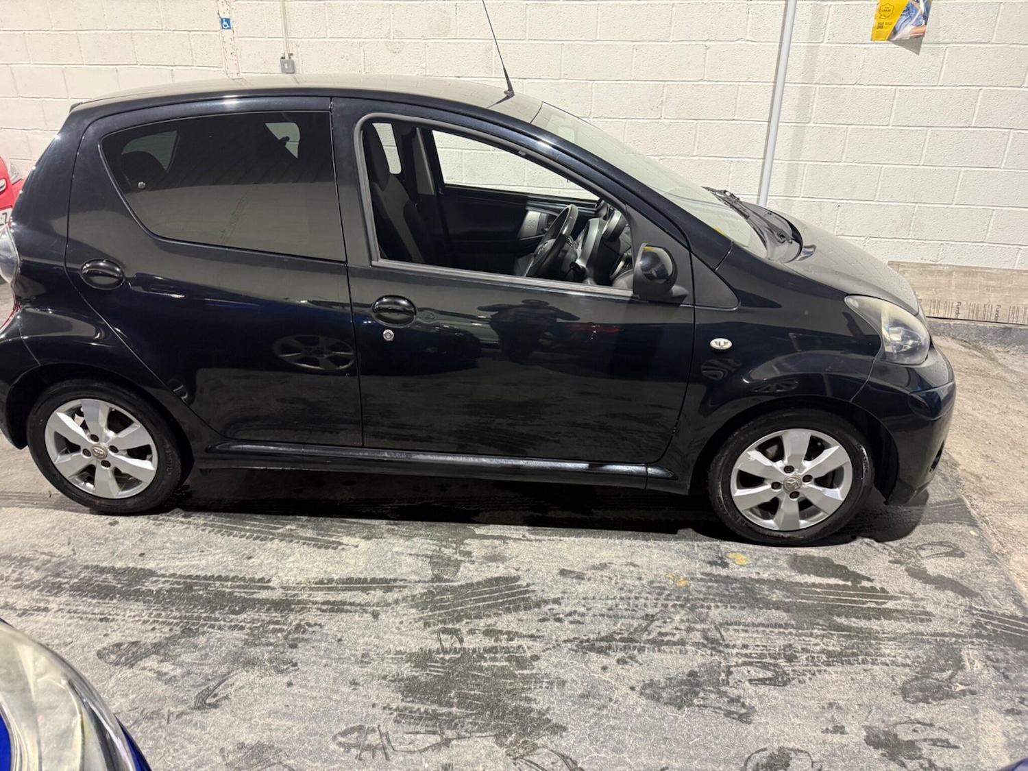 Used Toyota AYGO 2014 for sale - 77351701: Photo 13