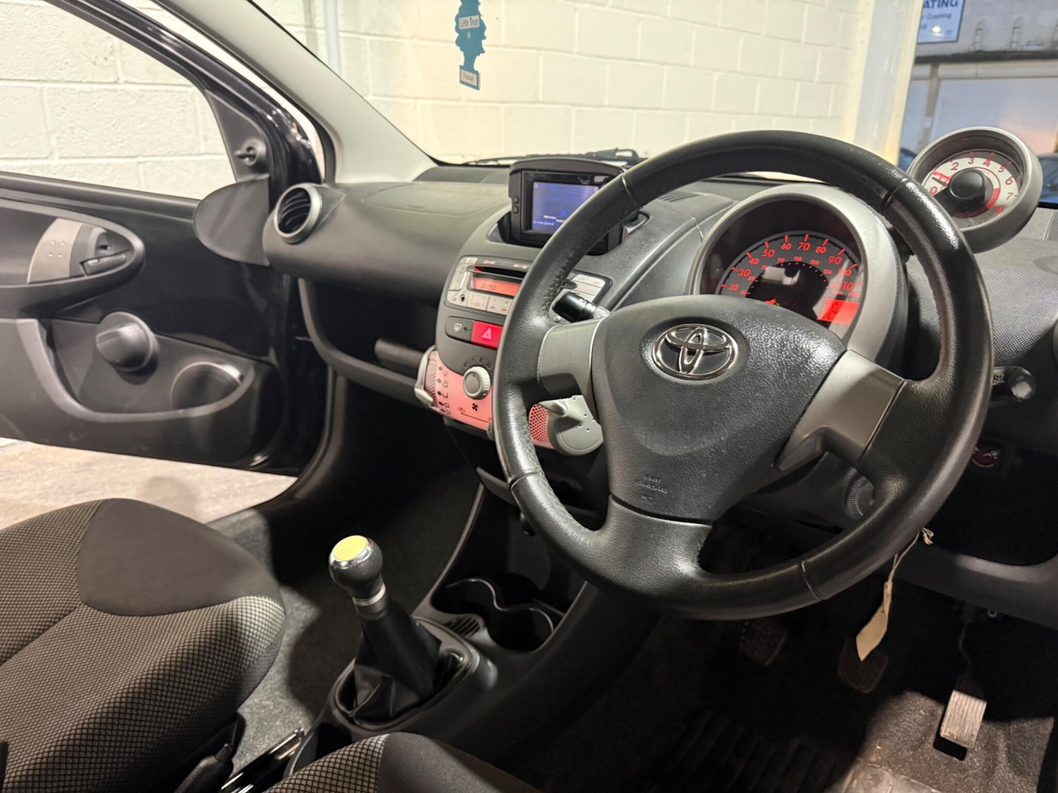 Used Toyota AYGO 2014 for sale - 77351701: Photo 18