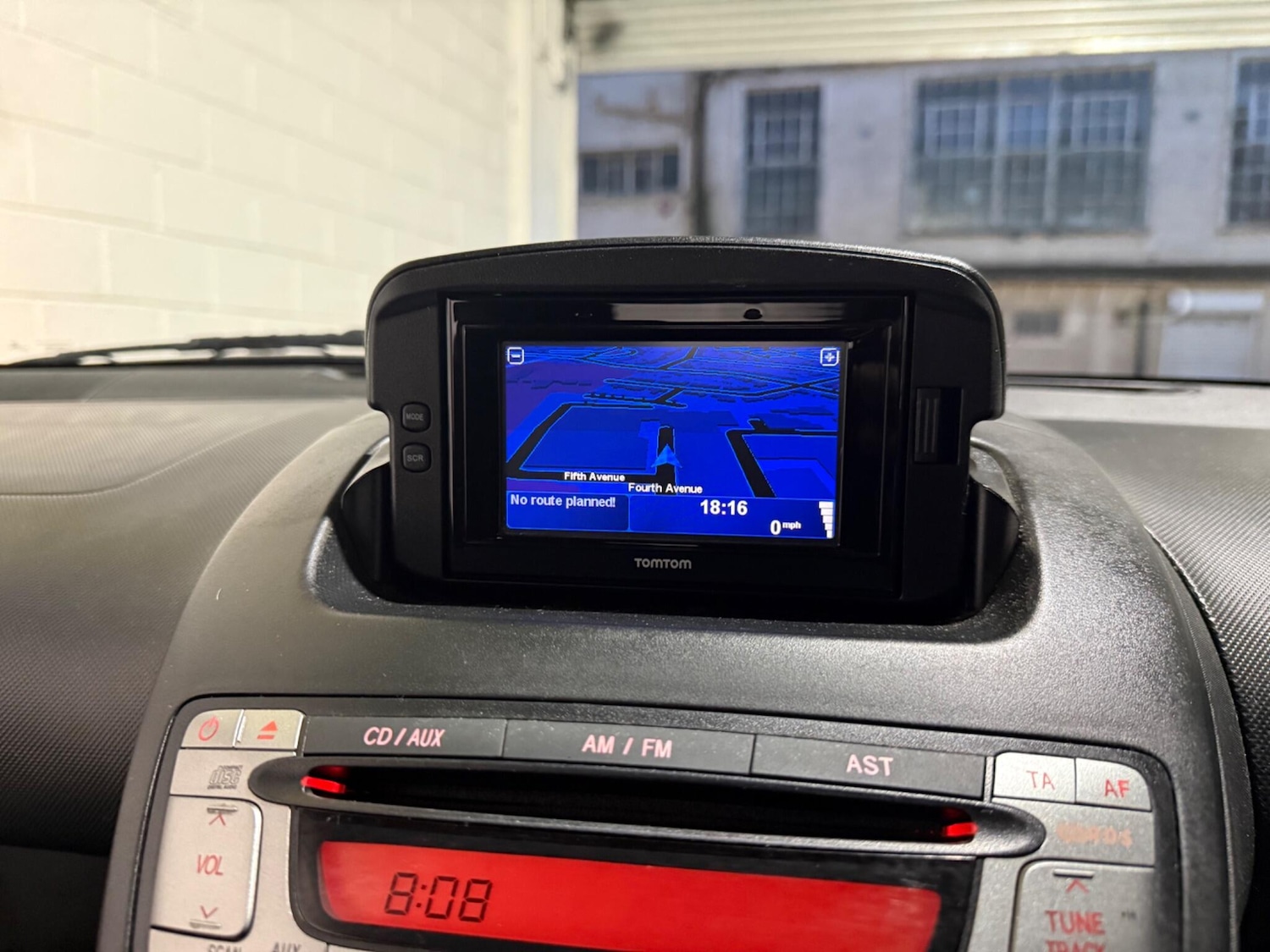 Used Toyota AYGO 2014 for sale - 77351701: Photo 25