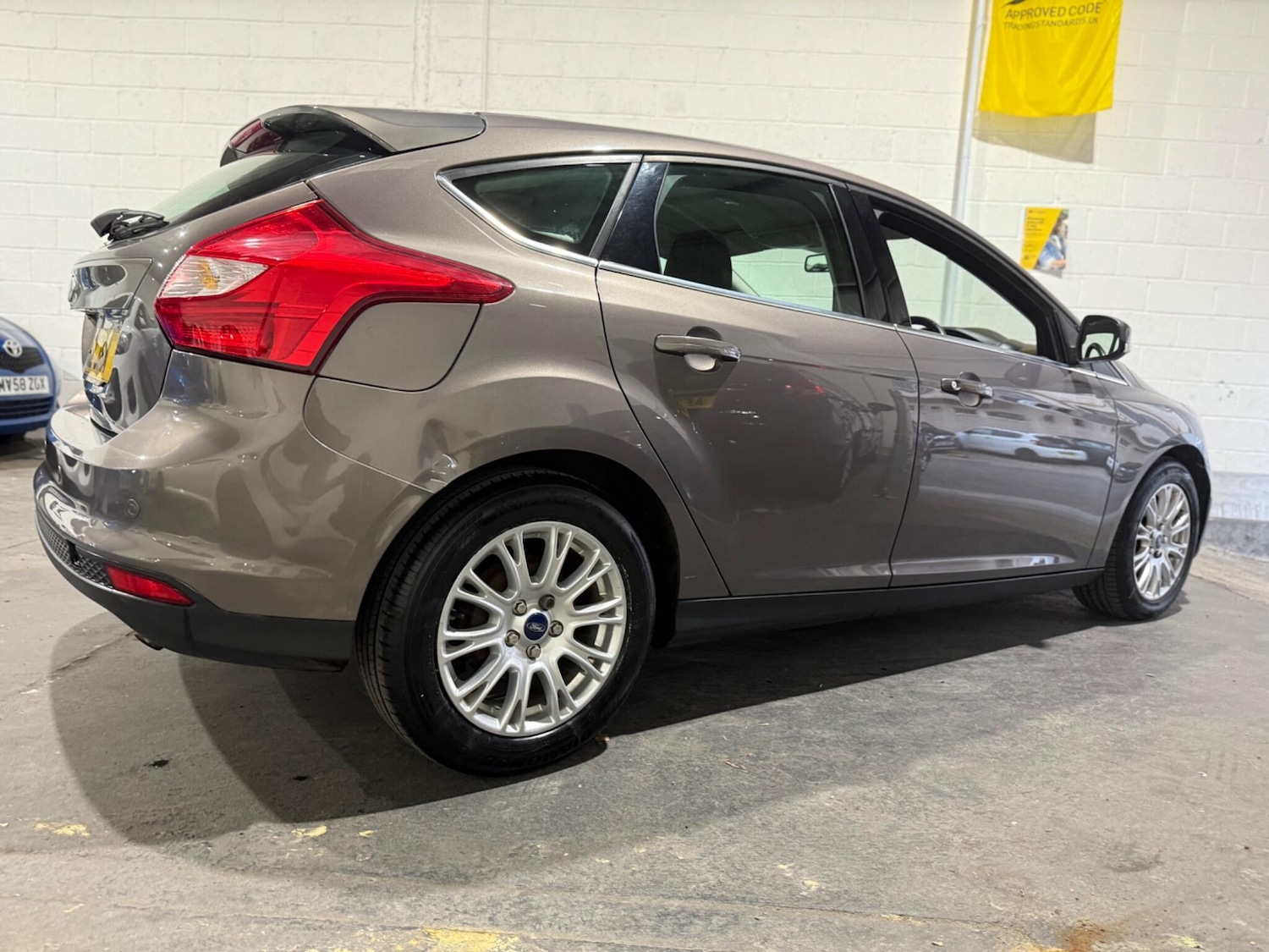 Used Ford Focus 2012 for sale - 76307664: Photo 15