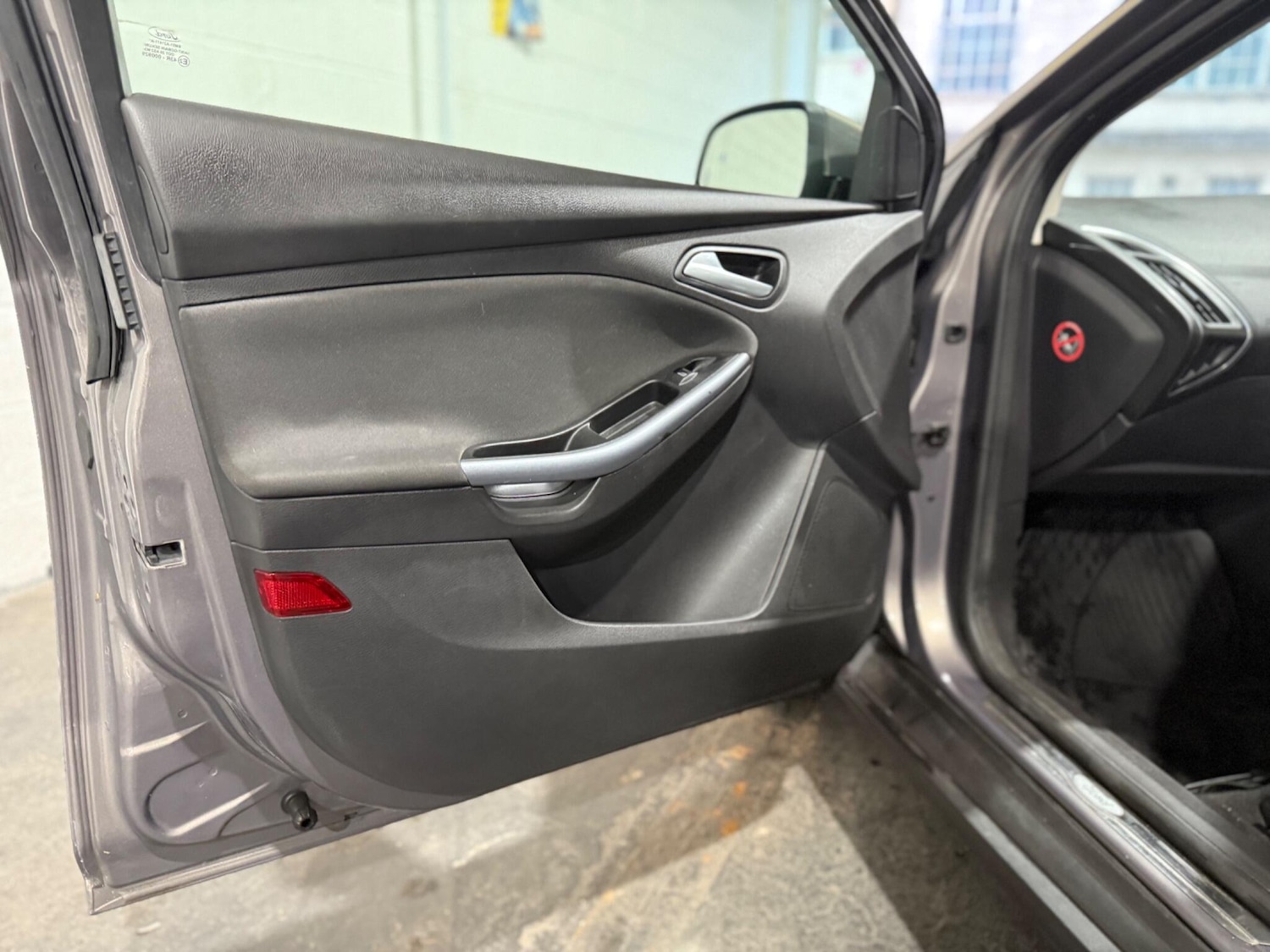 Used Ford Focus 2012 for sale - 76307664: Photo 16