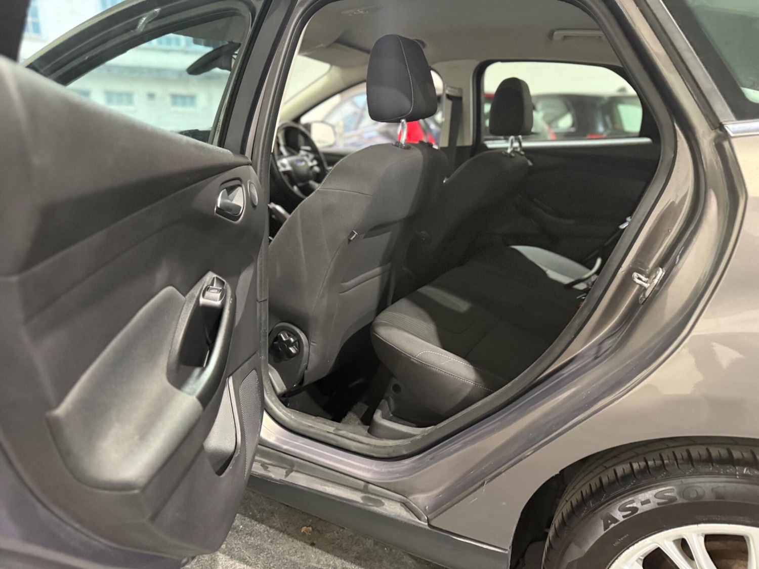 Used Ford Focus 2012 for sale - 76307664: Photo 21