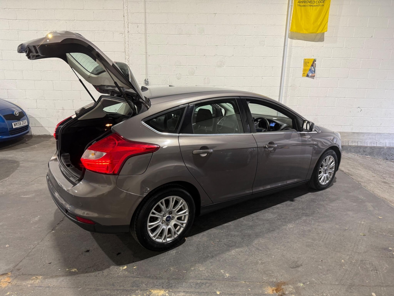 Used Ford Focus 2012 for sale - 76307664: Photo 26