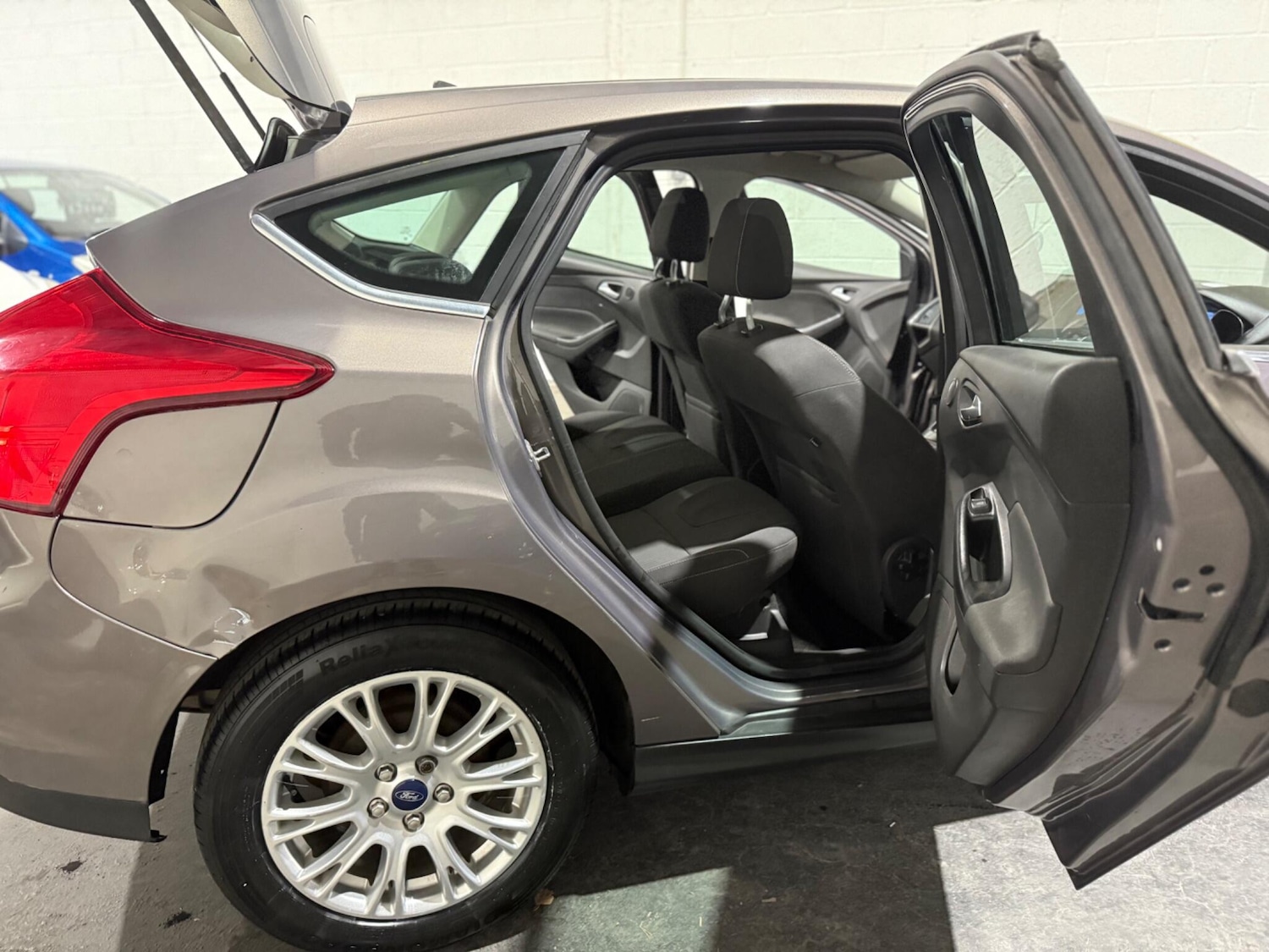 Used Ford Focus 2012 for sale - 76307664: Photo 27