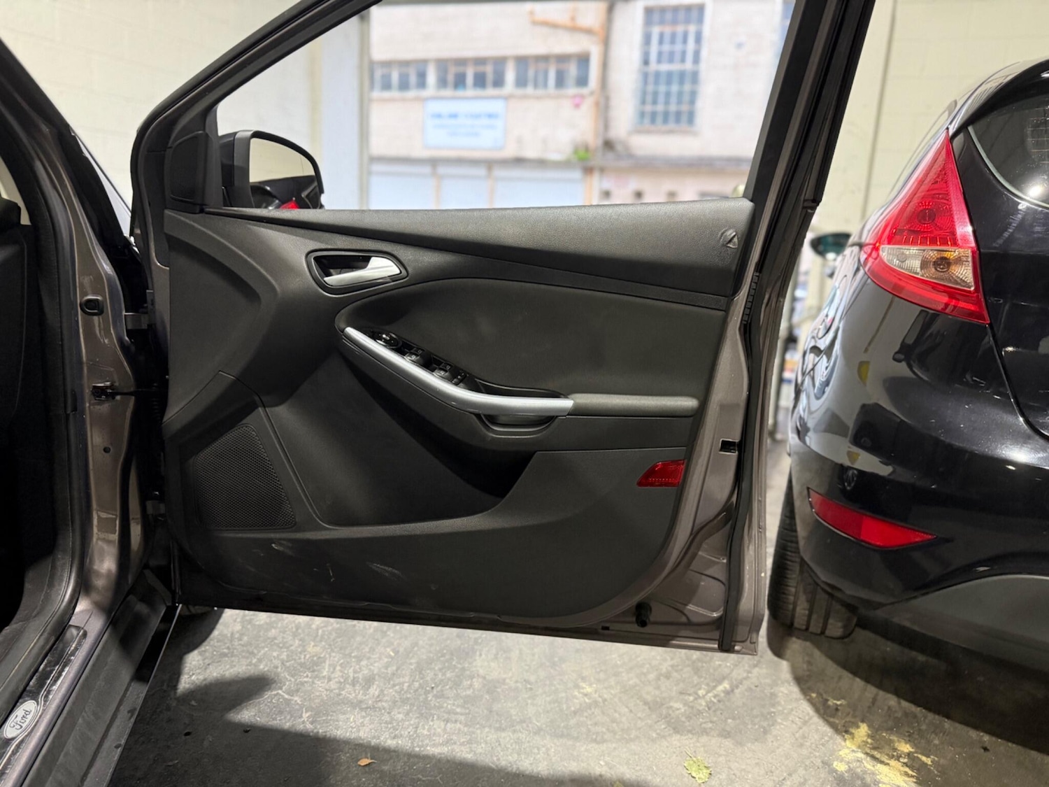 Used Ford Focus 2012 for sale - 76307664: Photo 28