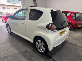 Used Toyota AYGO 2012 for sale - 78752028: Photo