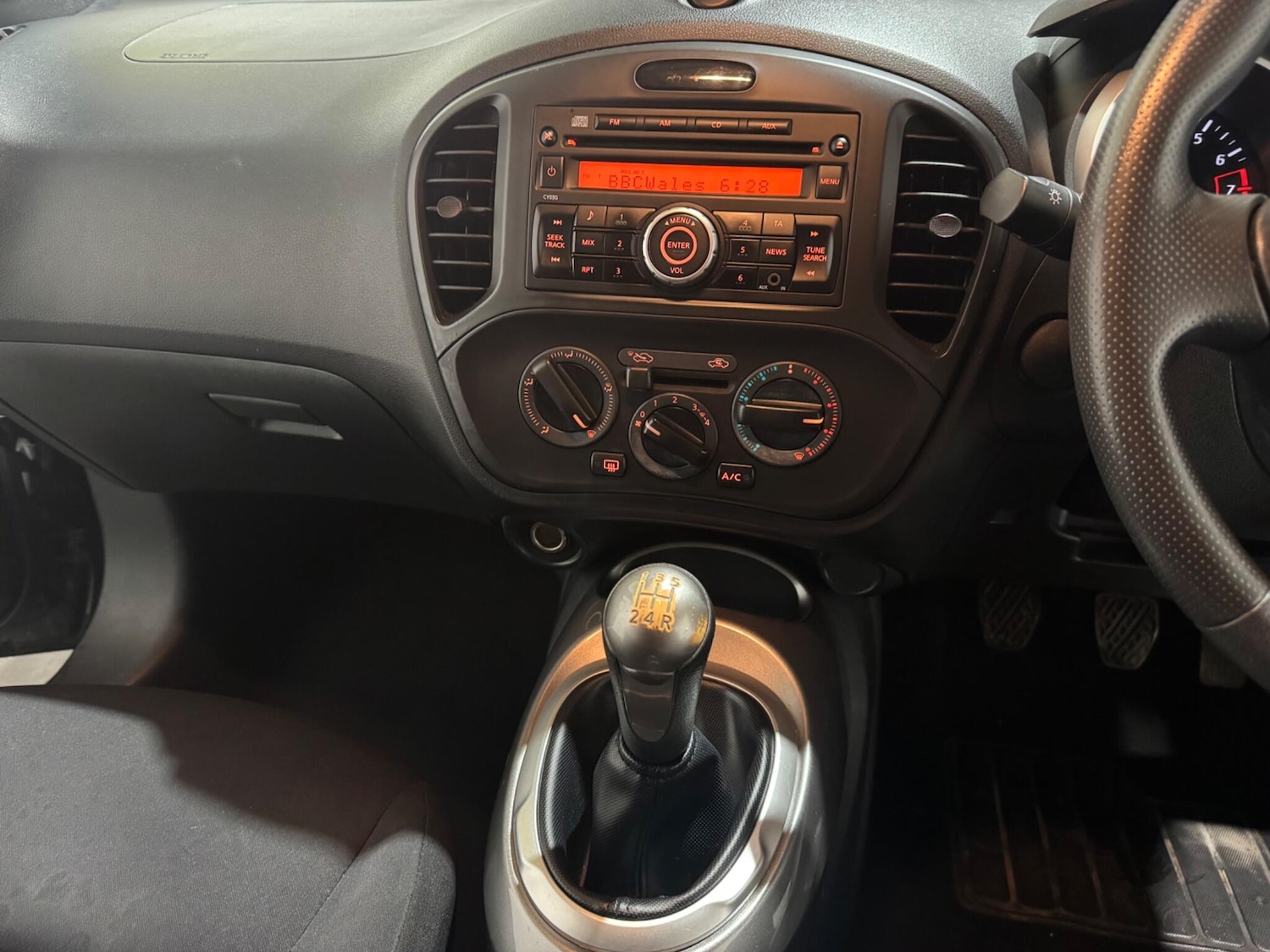 Used Nissan Juke 2014 for sale - 77524876: Photo 24