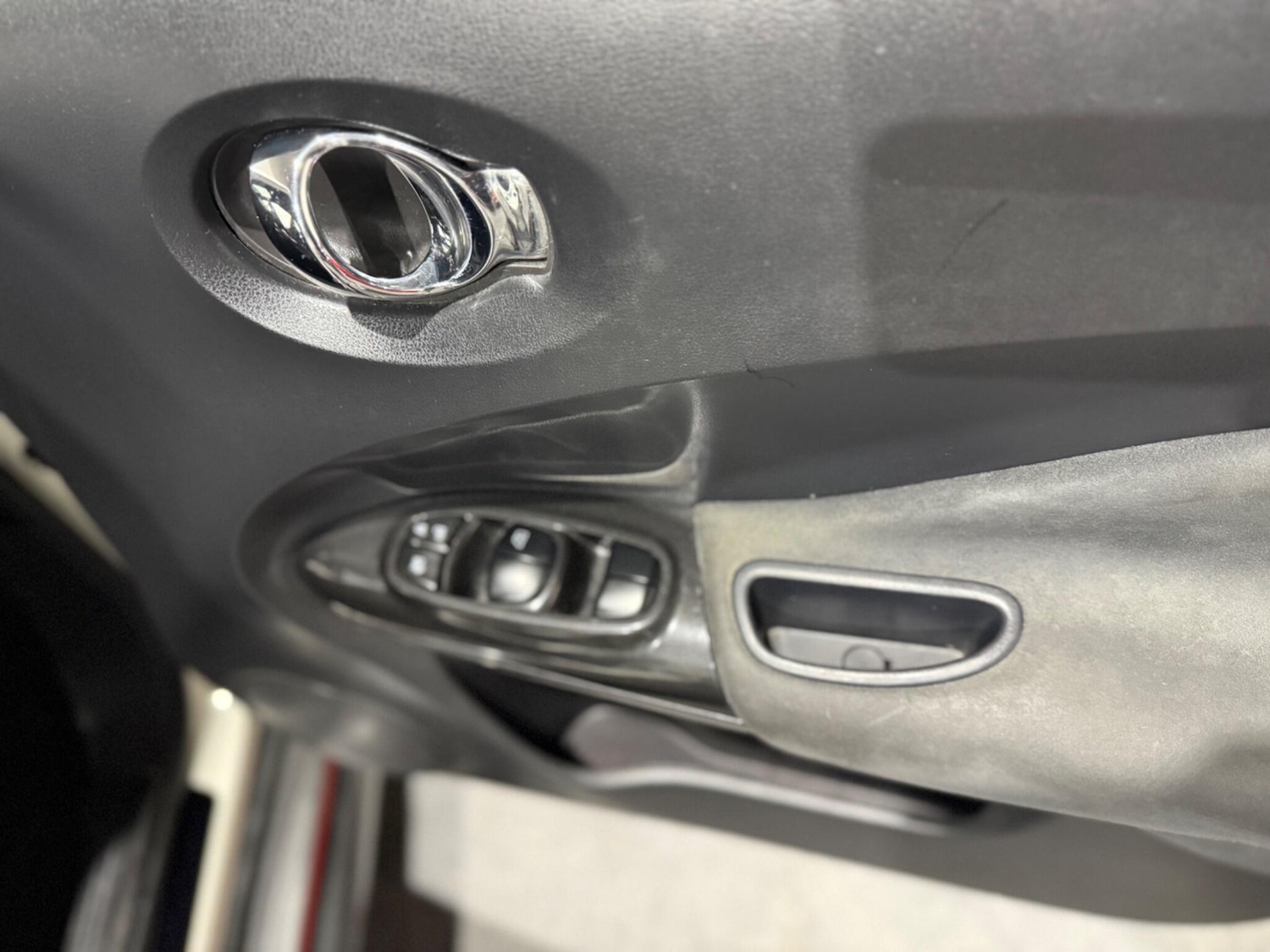 Used Nissan Juke 2013 for sale - 76832647: Photo 37