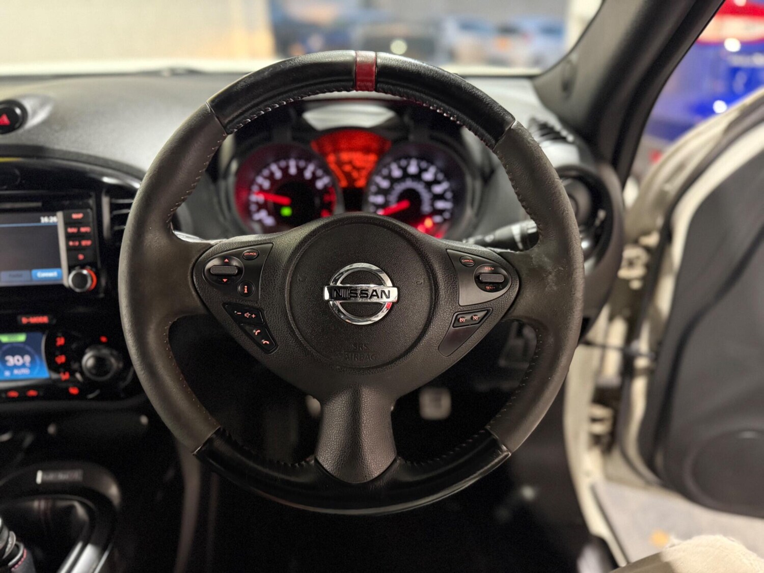 Used Nissan Juke 2013 for sale - 76832647: Photo 45