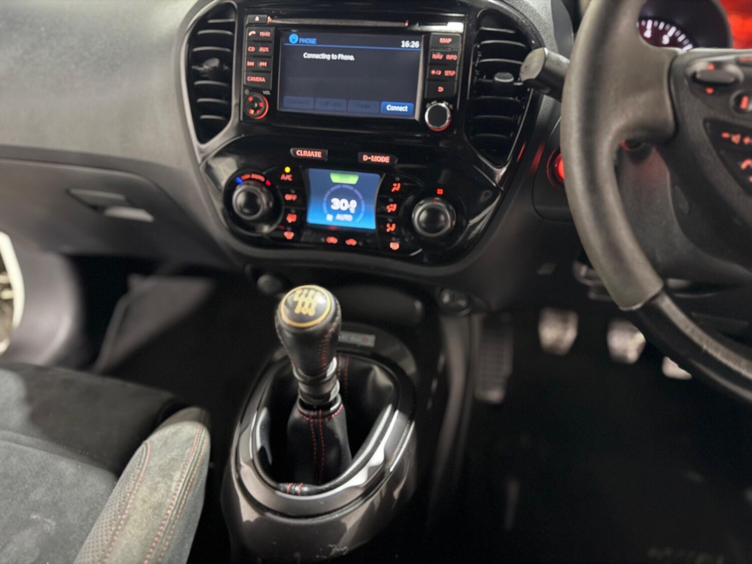 Used Nissan Juke 2013 for sale - 76832647: Photo 49