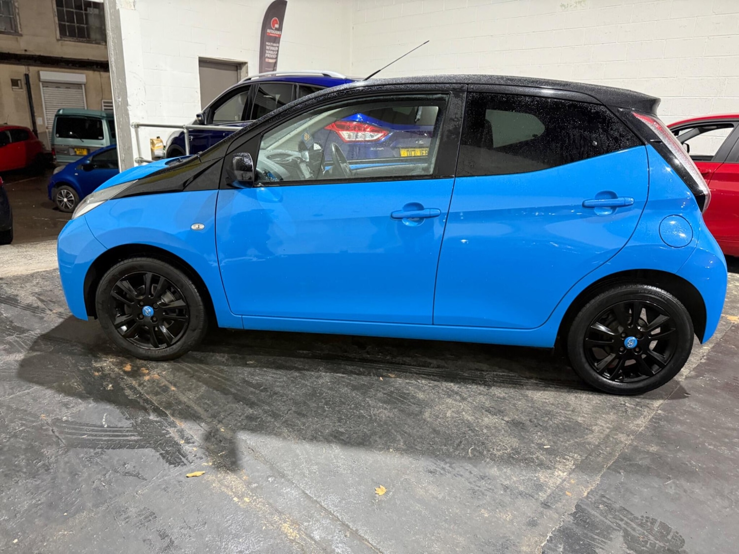 Used Toyota AYGO 2016 for sale - 76735195: Photo 12