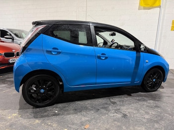 Used Toyota AYGO 2016 for sale - 76735195: Photo