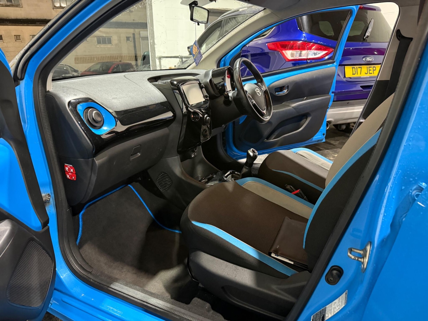 Used Toyota AYGO 2016 for sale - 76735195: Photo 31