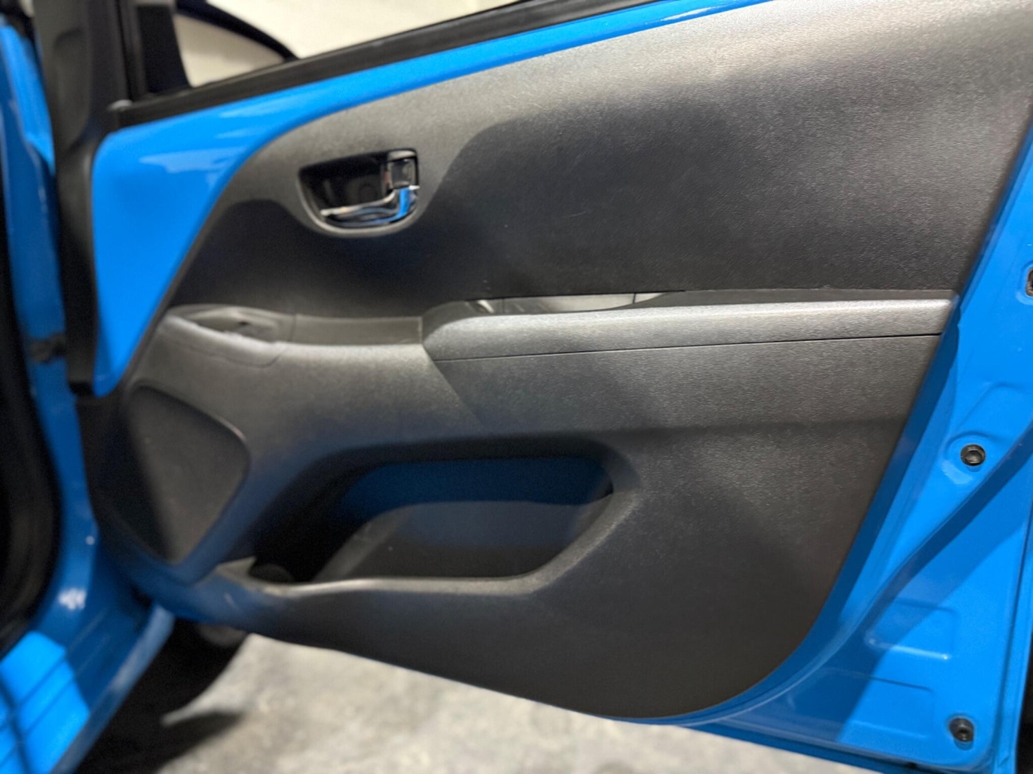 Used Toyota AYGO 2016 for sale - 76735195: Photo 37