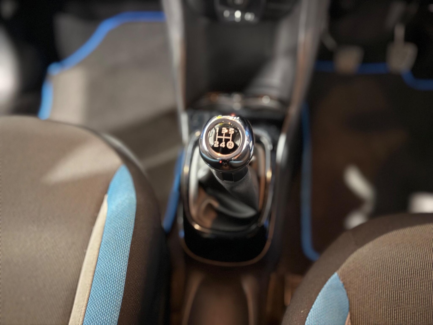 Used Toyota AYGO 2016 for sale - 76735195: Photo 51