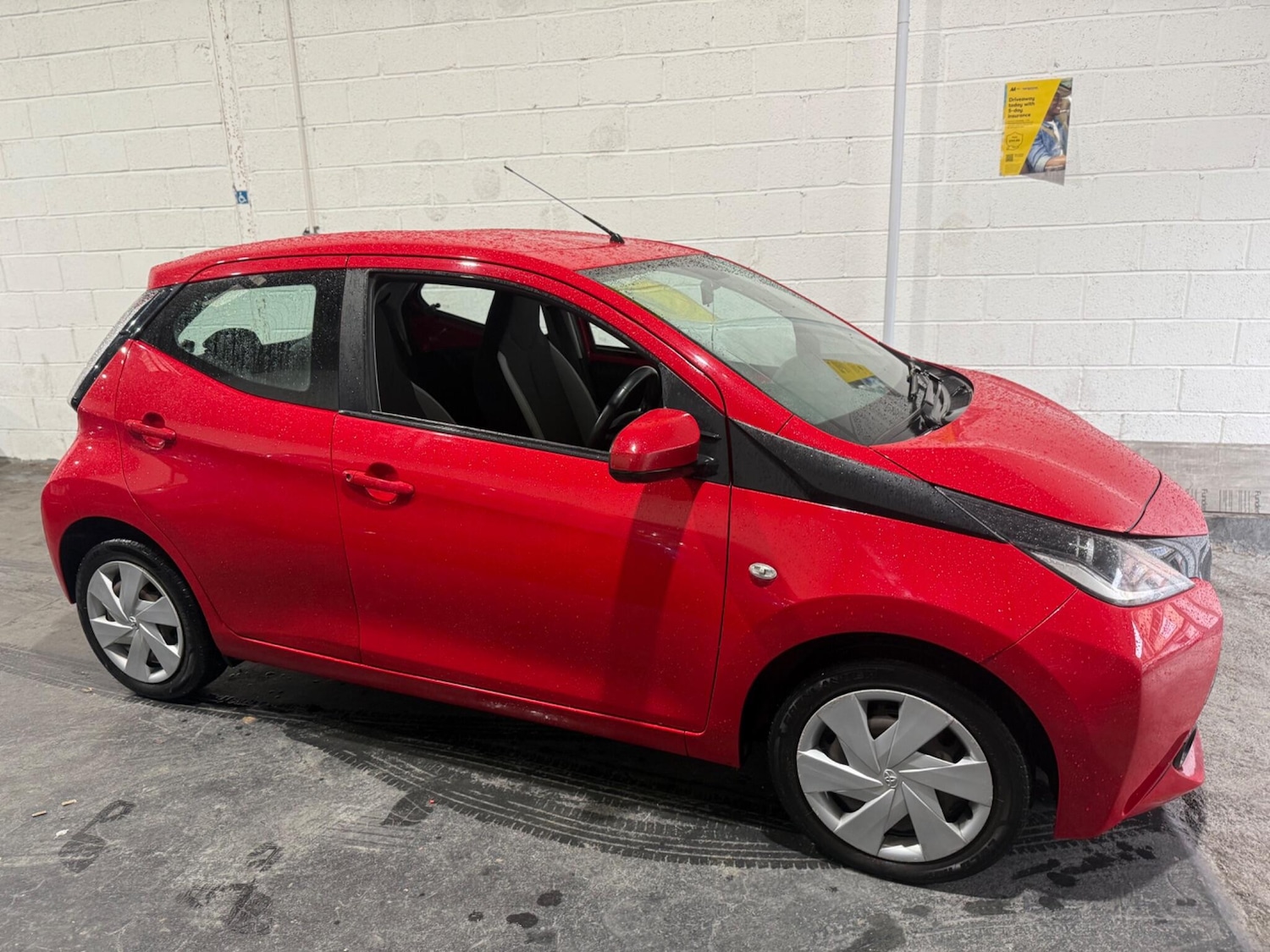 Used Toyota AYGO 2016 for sale - 76996156: Photo 15