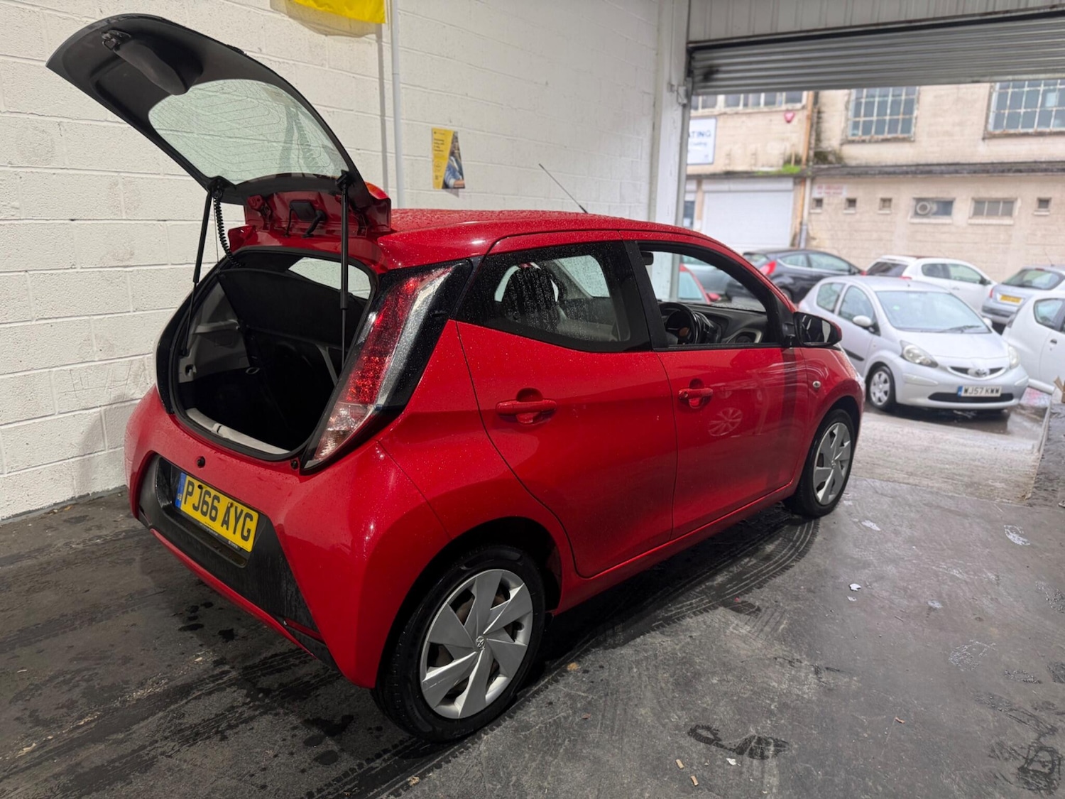 Used Toyota AYGO 2016 for sale - 76996156: Photo 20
