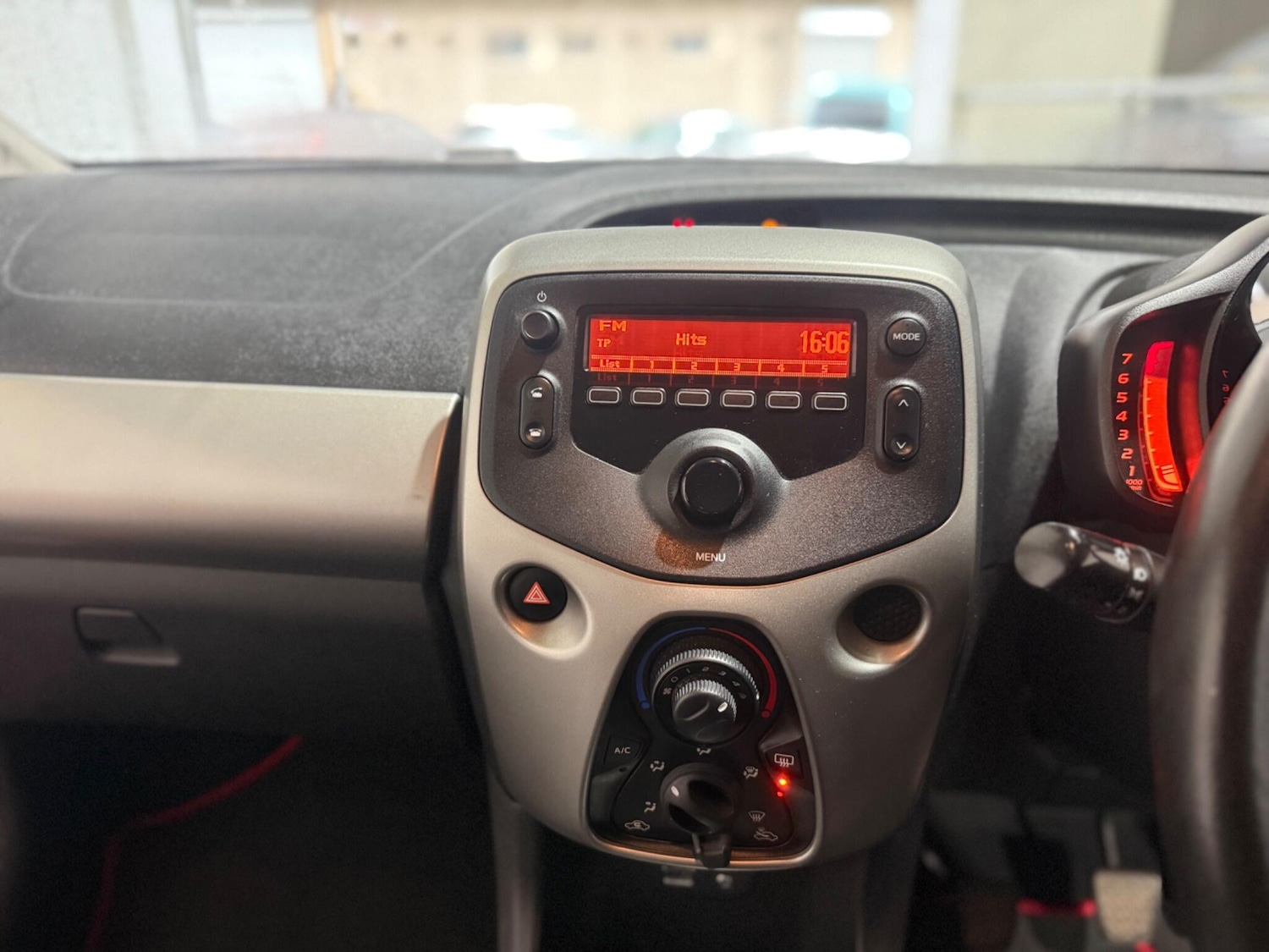 Used Toyota AYGO 2016 for sale - 76996156: Photo 23