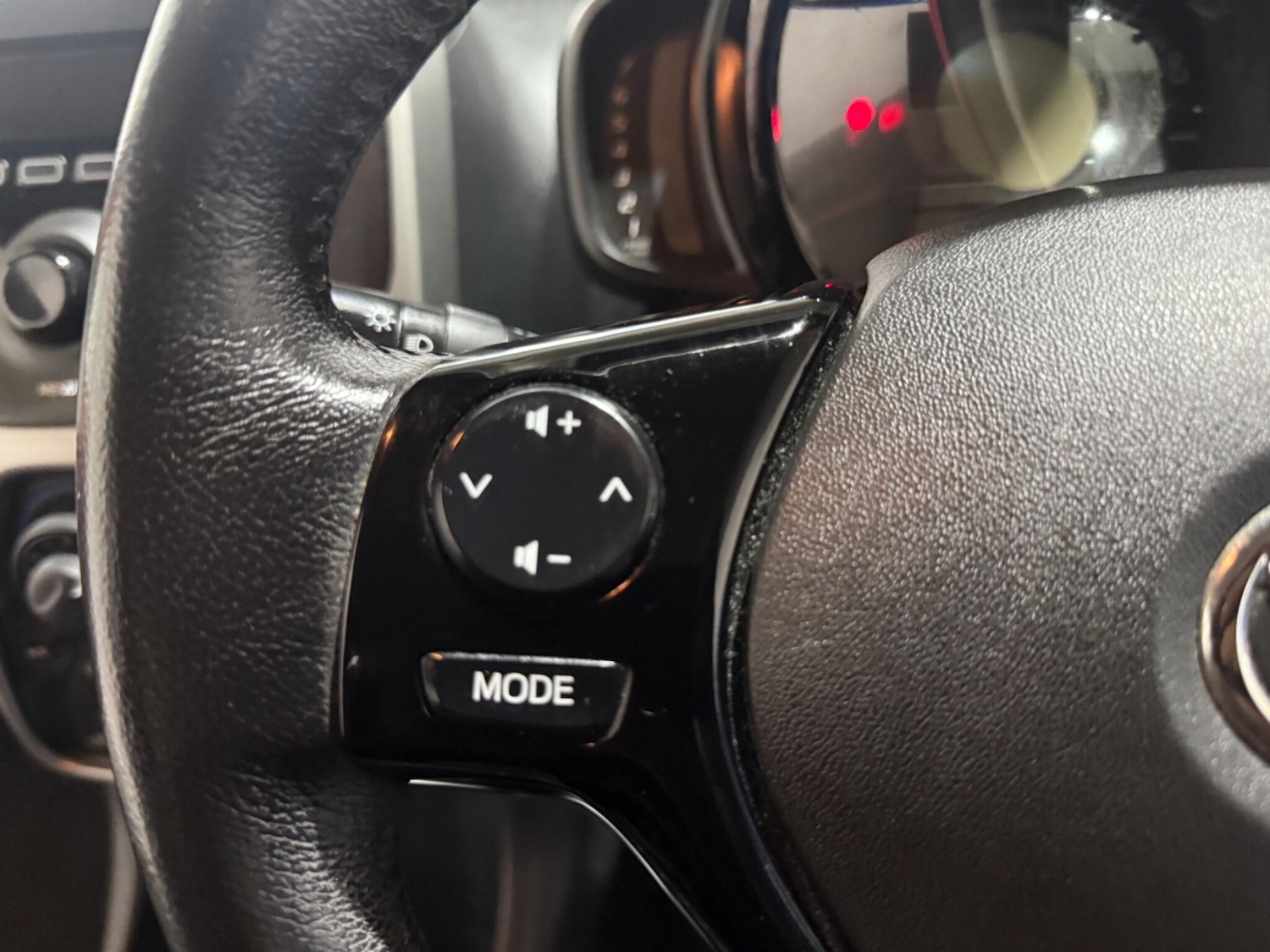 Used Toyota AYGO 2016 for sale - 76996156: Photo 33