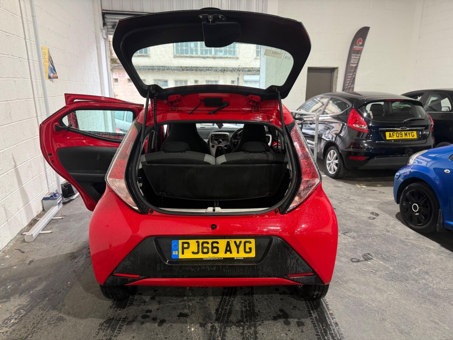 Used Toyota AYGO 2016 for sale - 76996156: Photo 38