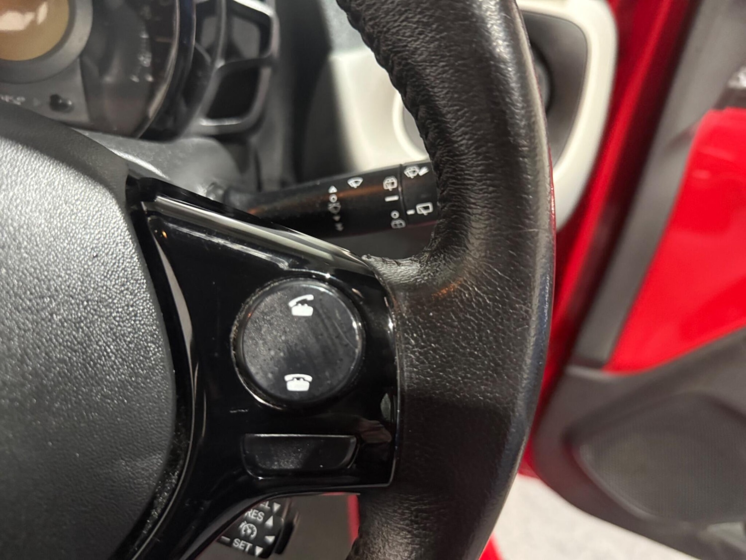 Used Toyota AYGO 2016 for sale - 76996156: Photo 42