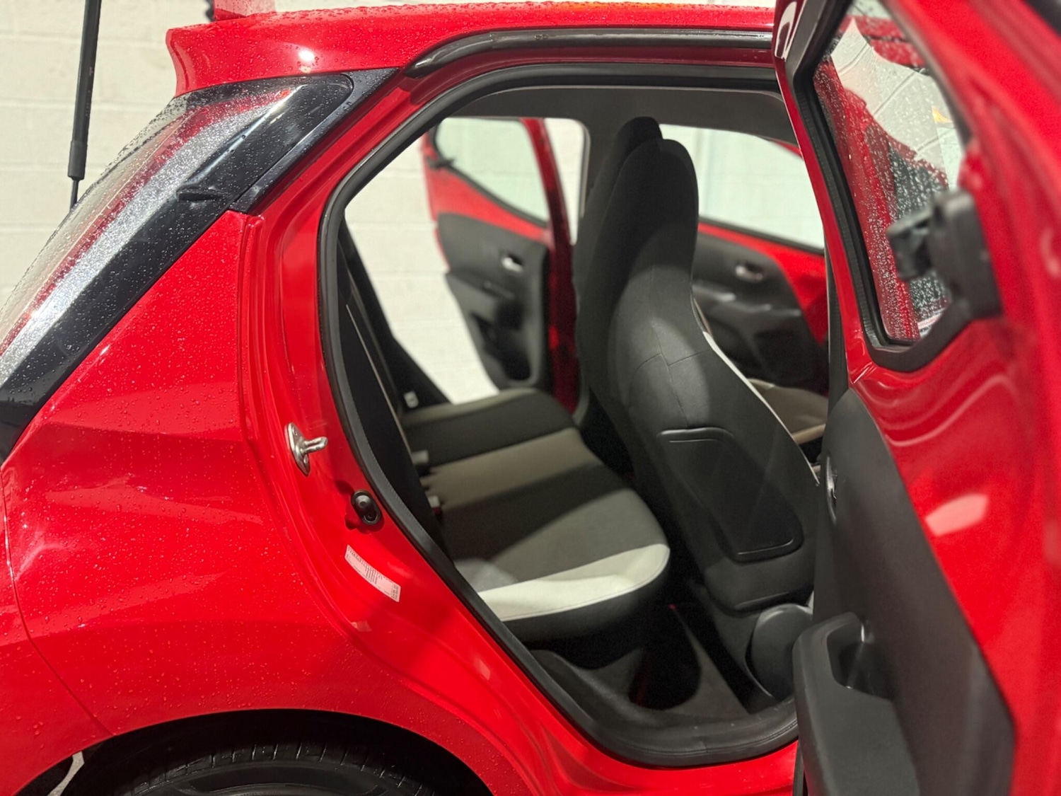 Used Toyota AYGO 2016 for sale - 76996156: Photo 46